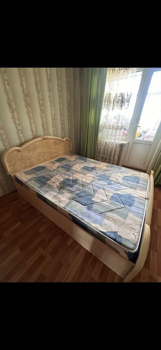 Продается Спальный гарнитур СРОЧНО