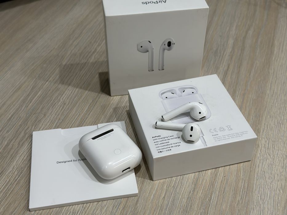 Продам AirPods 2