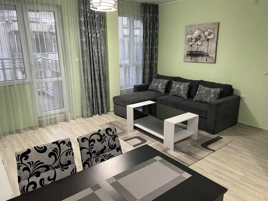 Дава се под наем Двустаен апартамент в Пловдив, Каменица 1 - 68 кв.м за 373.83 € - Снимка #1