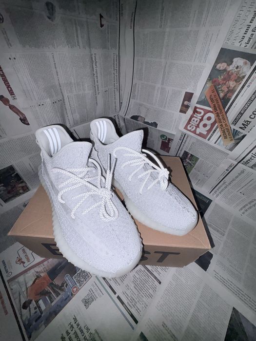 Yezzy Boost 350 V2 EF2367