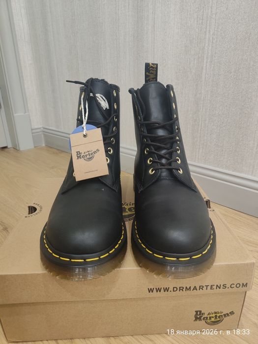 Зимние ботинки Dr. Martens с мехом.