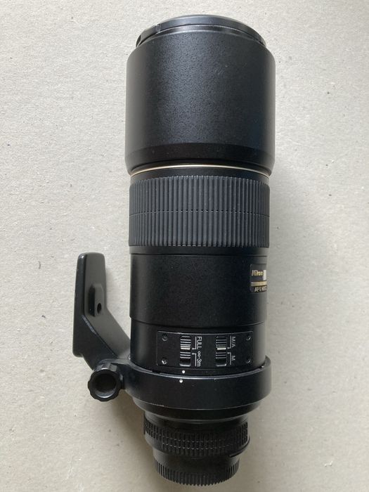 Nikon Nikkor Af-s 300mm 1:4D ED full-frame