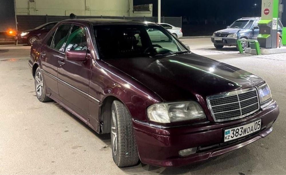 Мерседес 202 бампер