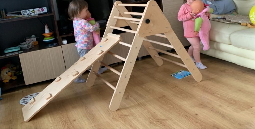 Triunghi pikler + rampa si tobogan