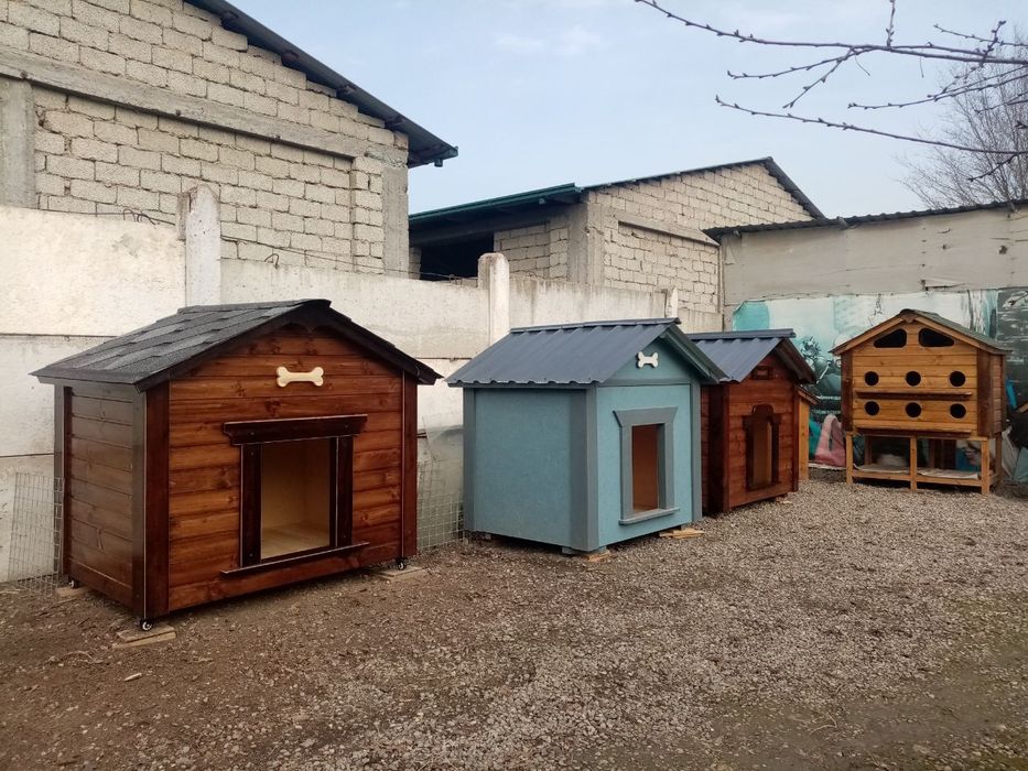 Будки для собак в наличии.