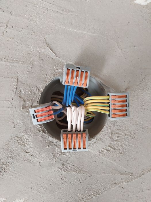 Электрик қызметі