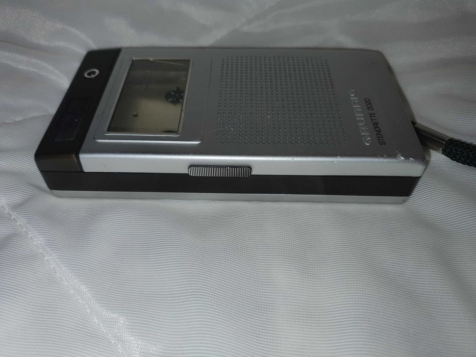 диктофон GRUNDIG stenorette 2020