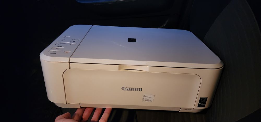 Canon printer ishlatilmagan karopkasidan ochib qoyilgan