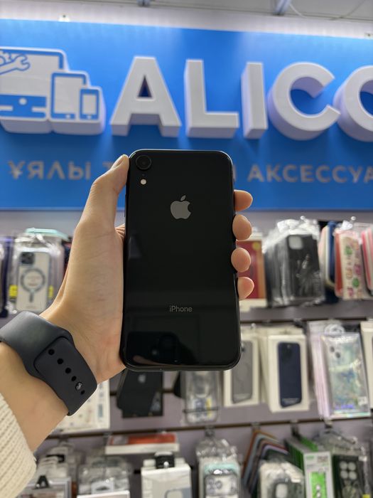 iphone xr 128gb akb 74