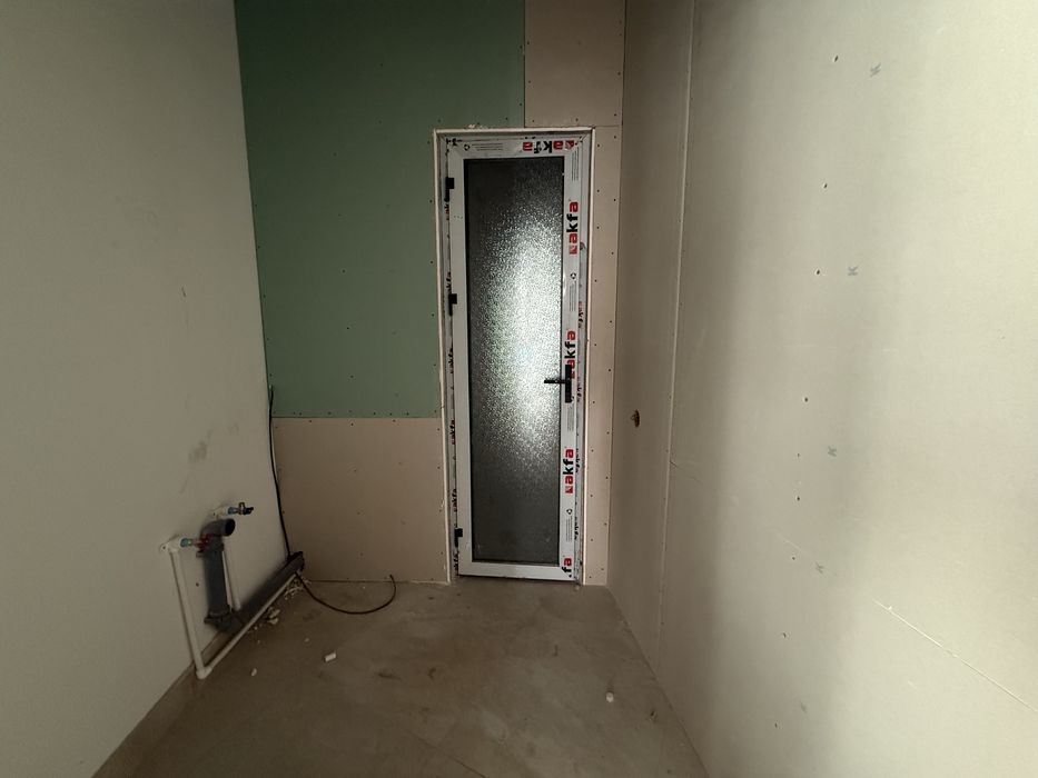 Аренда помещения под офис 35м2 Паркентский Мега дом отдельный вход