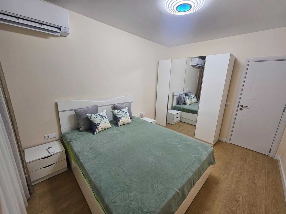 Дава се под наем Тристаен апартамент в София, Малинова долина - 80 кв.м за 714 € - Снимка #1