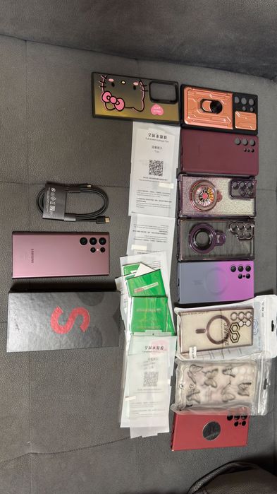 Samsung galaxy S22 Ultra 256GB 12GB RAM и Samsung galaxy watch 3