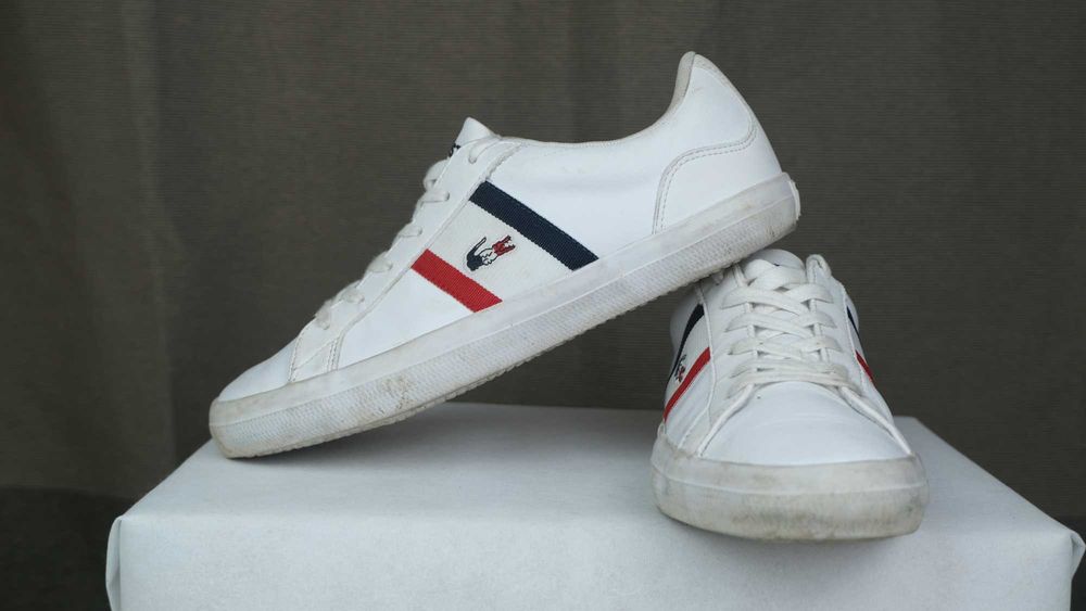 Adidasi / tenesi sport casual Lacoste logo brodat unisex marimea 37