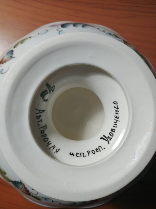 Продаю конфетницу