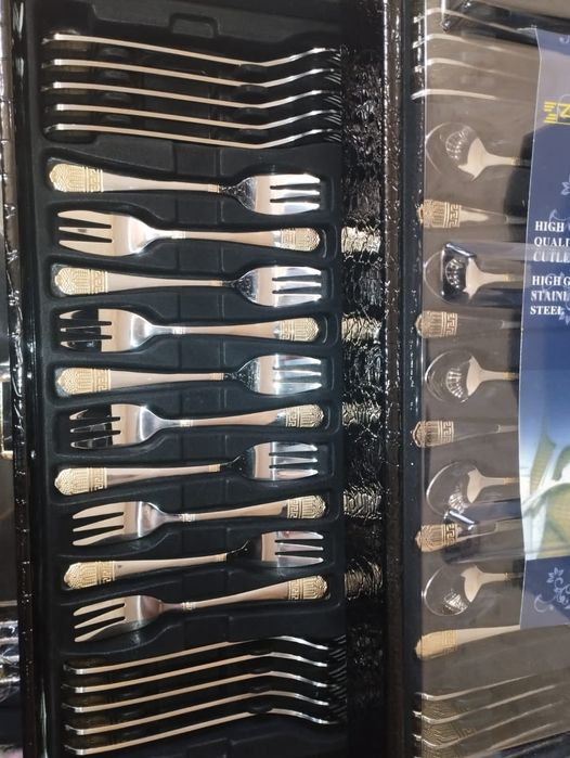 Набор столовых приборов  Zepter