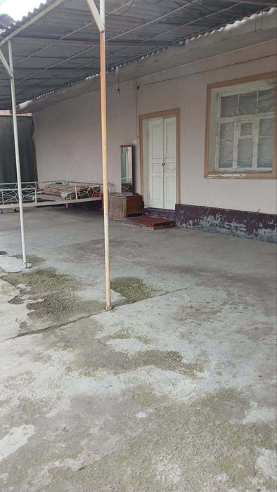 Срочно уй сотилади, Зангиота зиёратгохдан 7 км нархи 36000