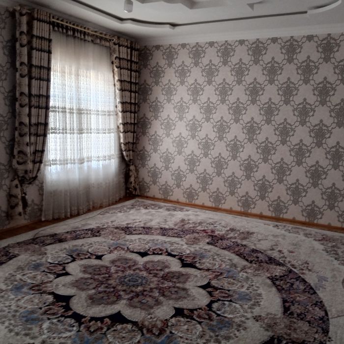 Uy sotiladi markazda