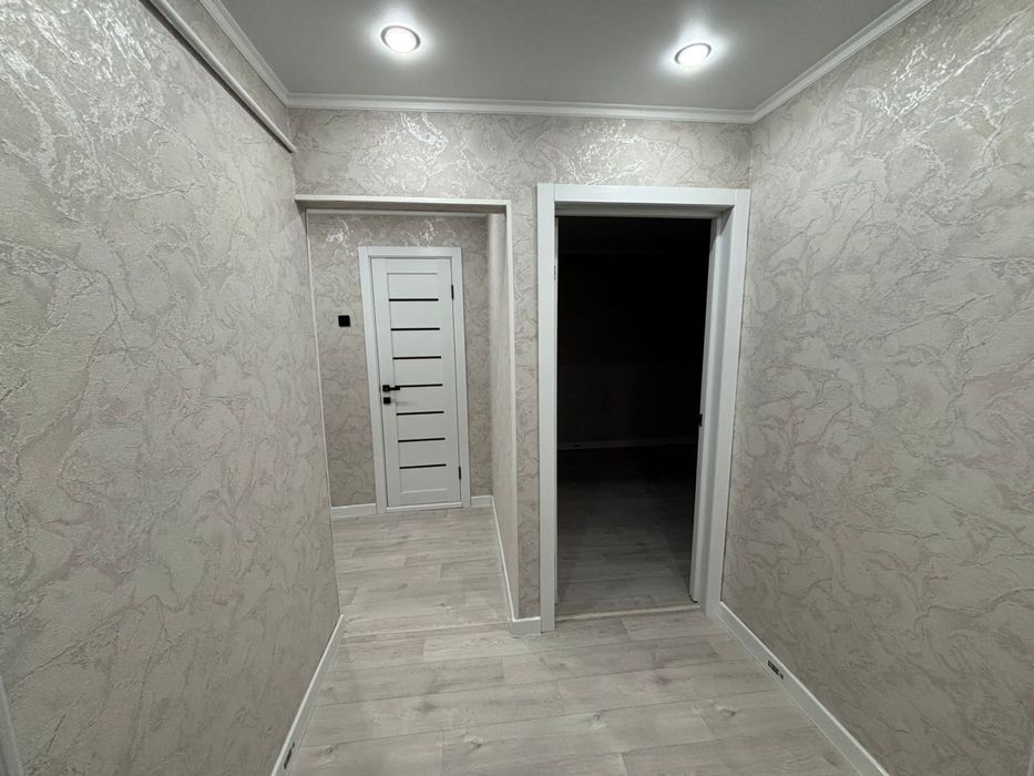 Продам 1 ком 9 мкр дом 11