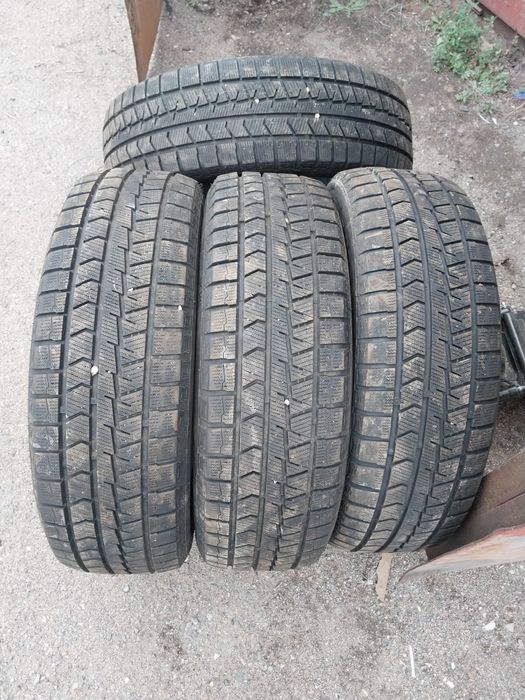4 шины 225 60 R18. Hifly Китай.