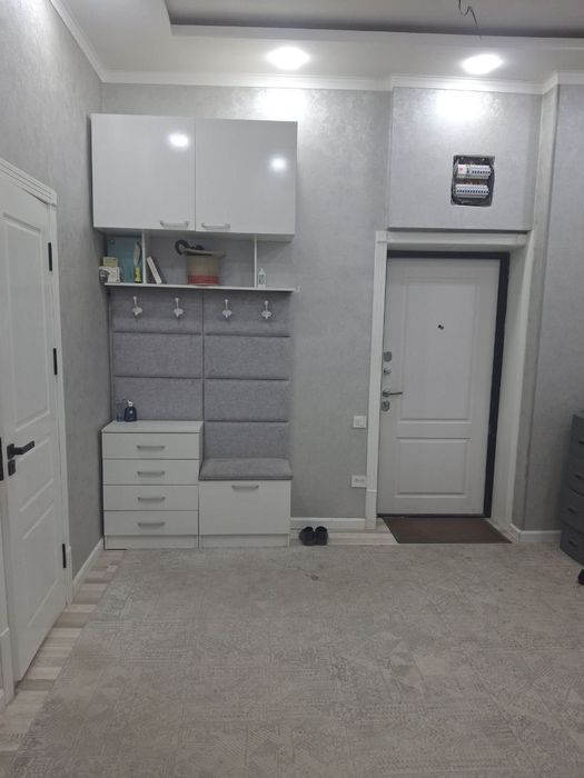 Продаётся своя 4х комнатрая квартира