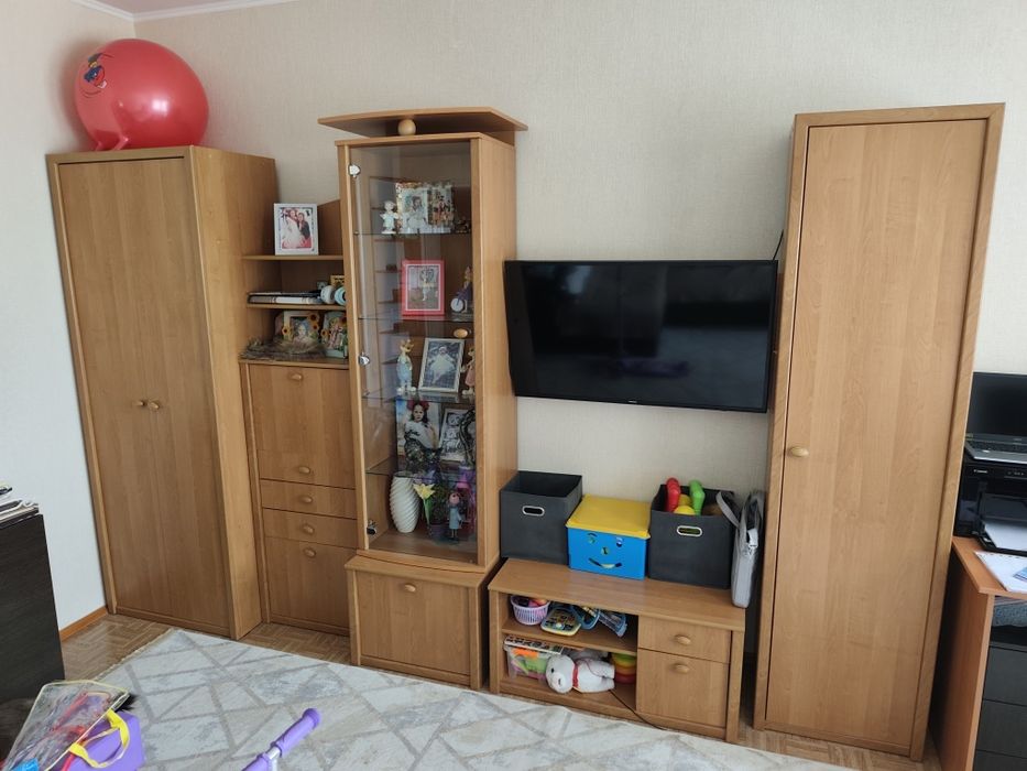 Продам стенку-шкаф