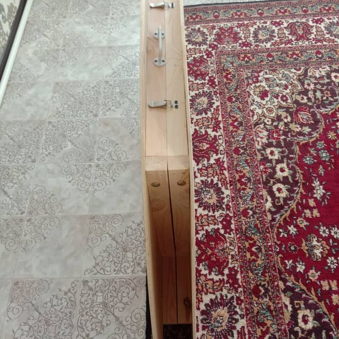 Жиналмалы дөңгелек үстел