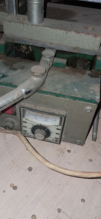 Ручной пайка пластиковый окно