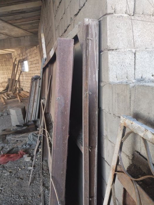 Ворота железный.