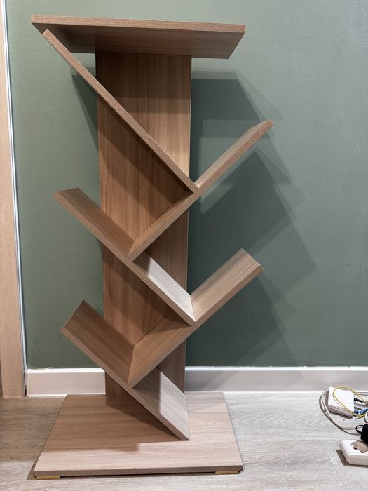 Стеллаж для книг