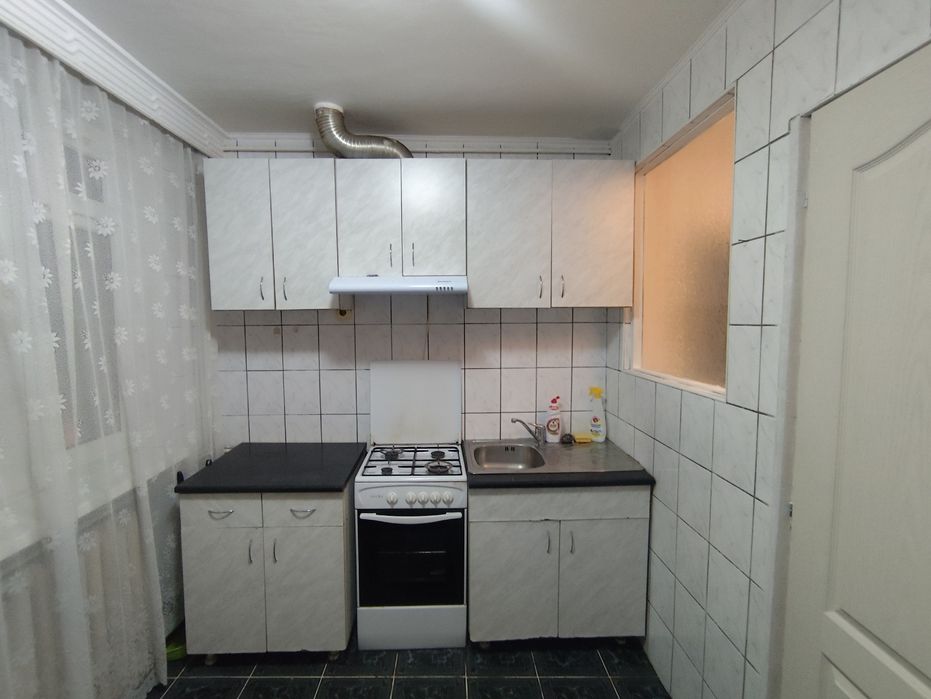 Închiriez apartament in zona centrală
