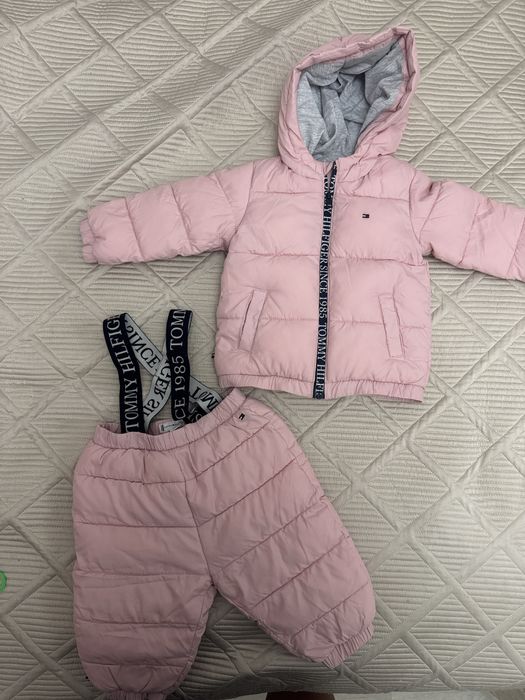 Розовый комбинезон от Tommy Hilfiger 6-7 месяцев