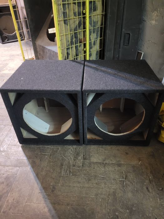 Боксове за 15 инчови говорители