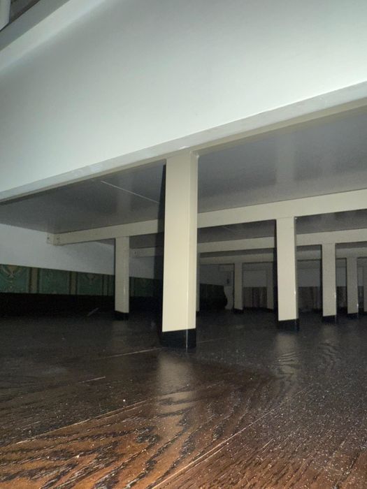 Кровать из массива