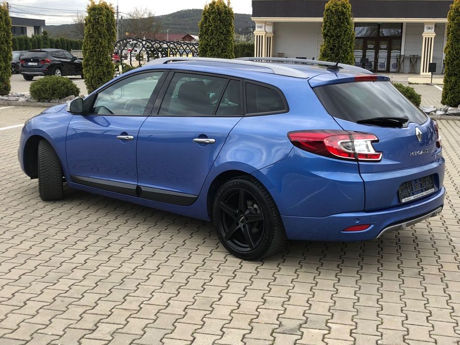 Renault Megane GT-line an 2012 motor 2.0dci 160cp navigatie climatronic xenon parktronic piele