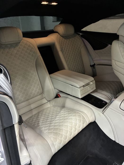 Mercedes benz S coupe 550