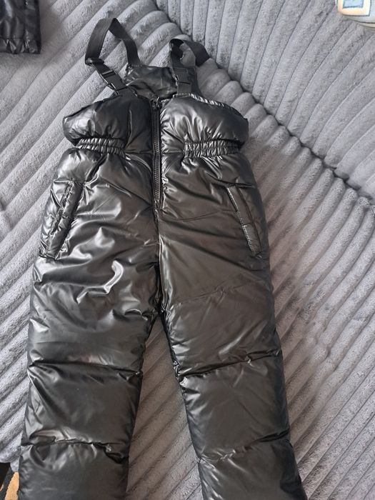 Зимний комбинезон на 4-5 лет