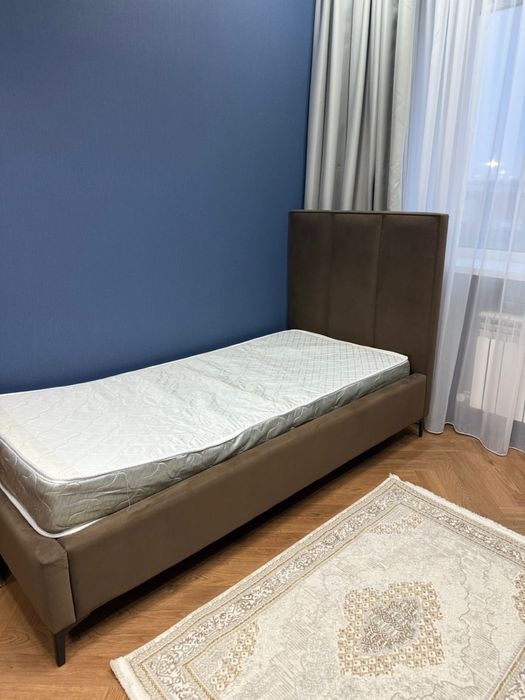 кровать односпальняя