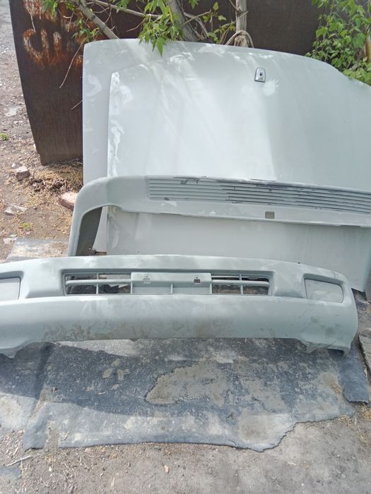 Продам капоты крузак