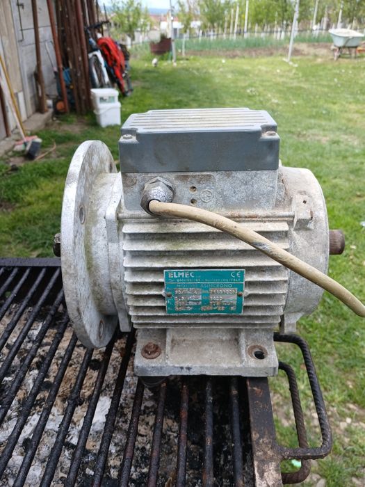 Motor electric asincron