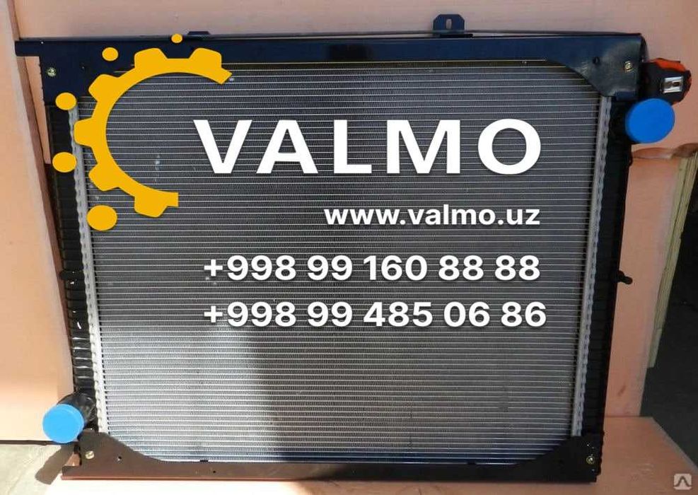 Радиатор SHACMAN 980x750