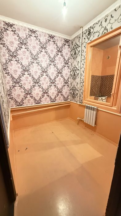 chilonzor 19  1 xona 2 xona qlingan 1.5x6 uy sotiladi 101 maktab