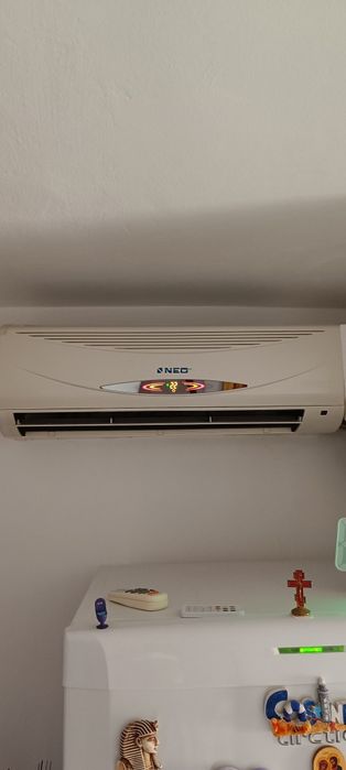 Vând Aer condiționat NEO 12000 BT