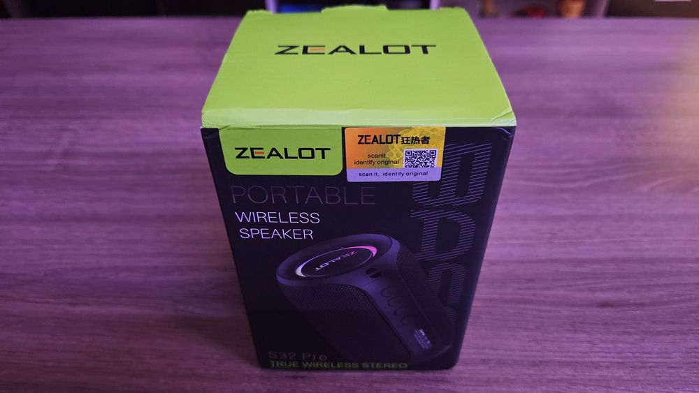 Портативна Bluetooth тонколонка Zealot S32 Pro