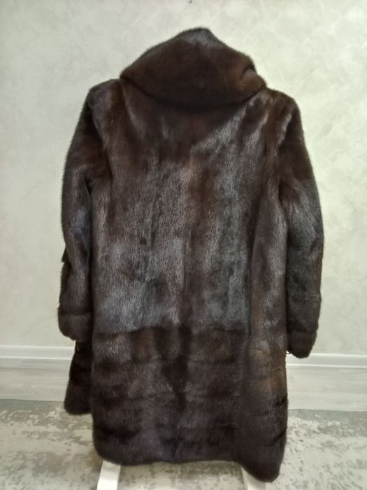 Норковая шуба.          .