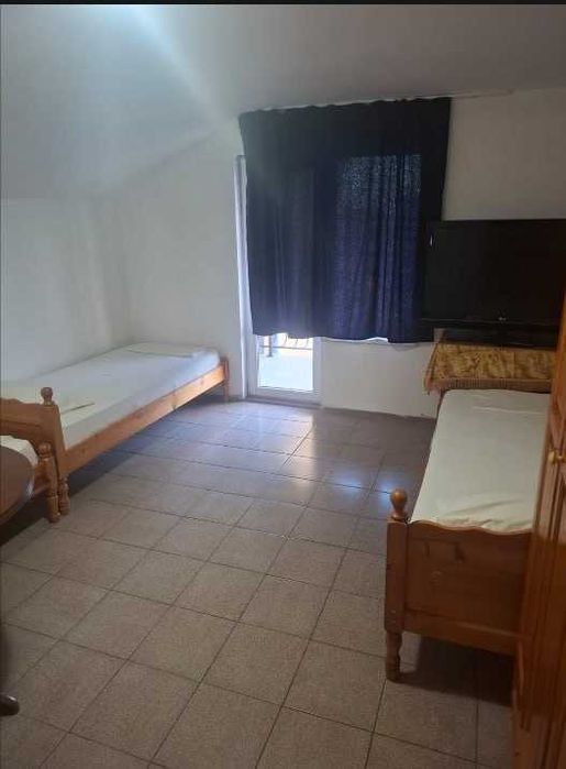 Дава се под наем Четиристаен апартамент в Несебър - 100 кв.м за 7.14 € - Снимка #2