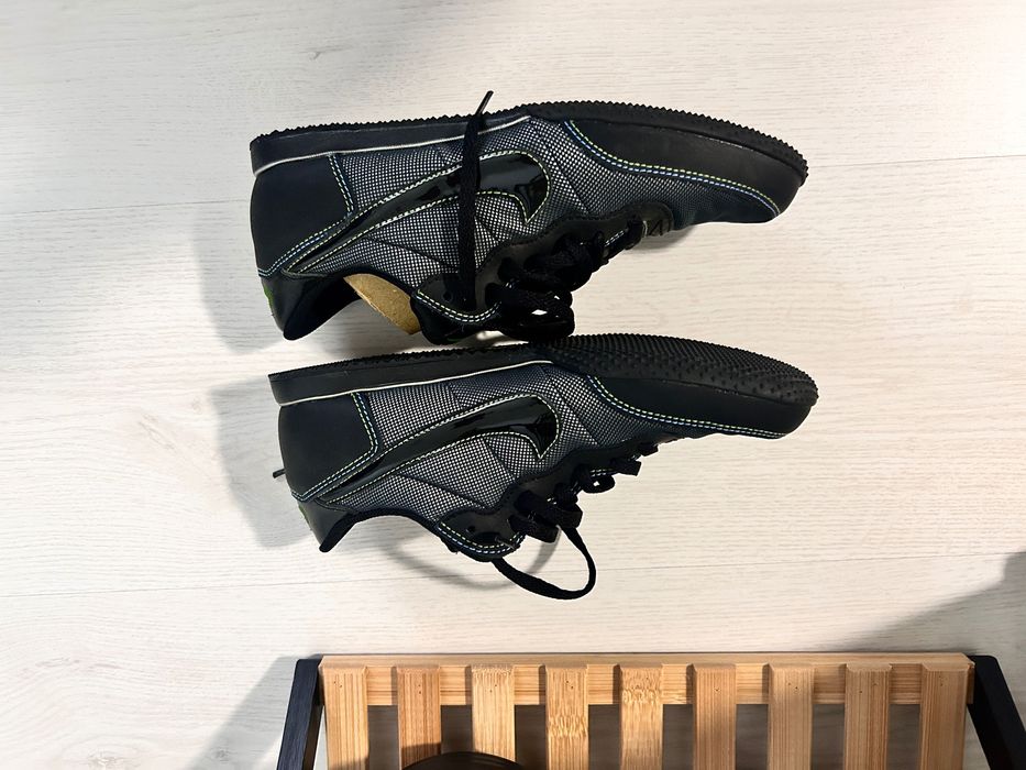 Яки маратонки Nike