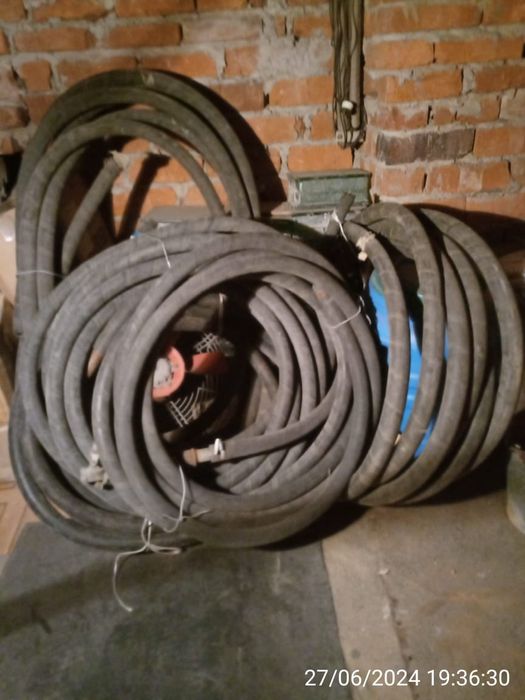 Шланг для полива 8-10 метров,диаметр 20-25 мм