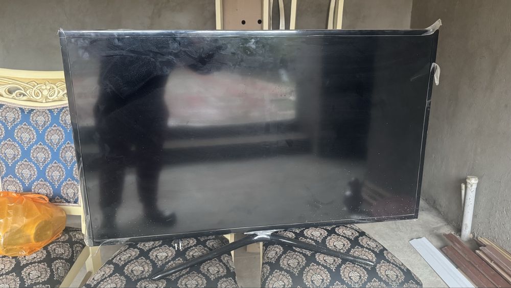 Телевизор Samsung оригинал