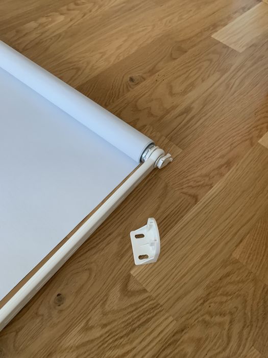 Светлоизолираща вътрешна ролетна щора 2М