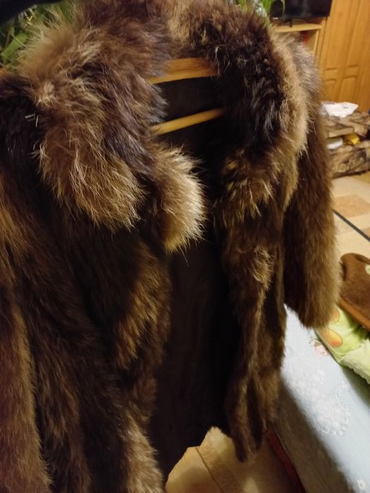 Vand haina de blana naturala